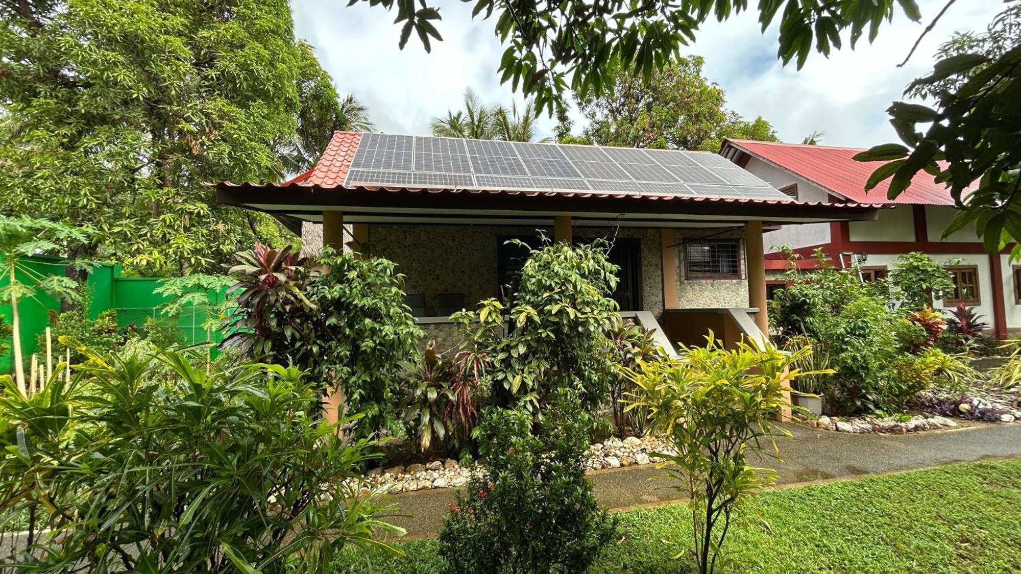 Haus Am Strand Auf Sibuyan Island Nahe Cresta De Gallo - Marevic'S Guesthouse 1 Ohne Klimaanlage Azagra Exterior foto