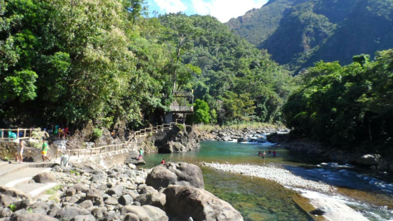 Haus Am Strand Auf Sibuyan Island Nahe Cresta De Gallo - Marevic'S Guesthouse 1 Ohne Klimaanlage Azagra Exterior foto